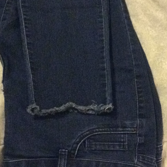 D JEANS super soft dk wash skinny jeans, size 14 - Picture 3 of 3